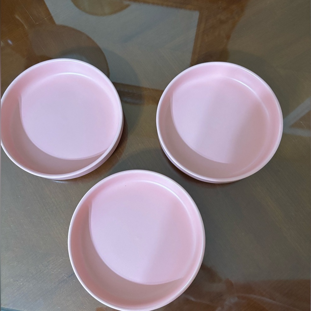 Set of 3 ceramic Pink cat or small pet food bowls, shallow and wide for whiskers